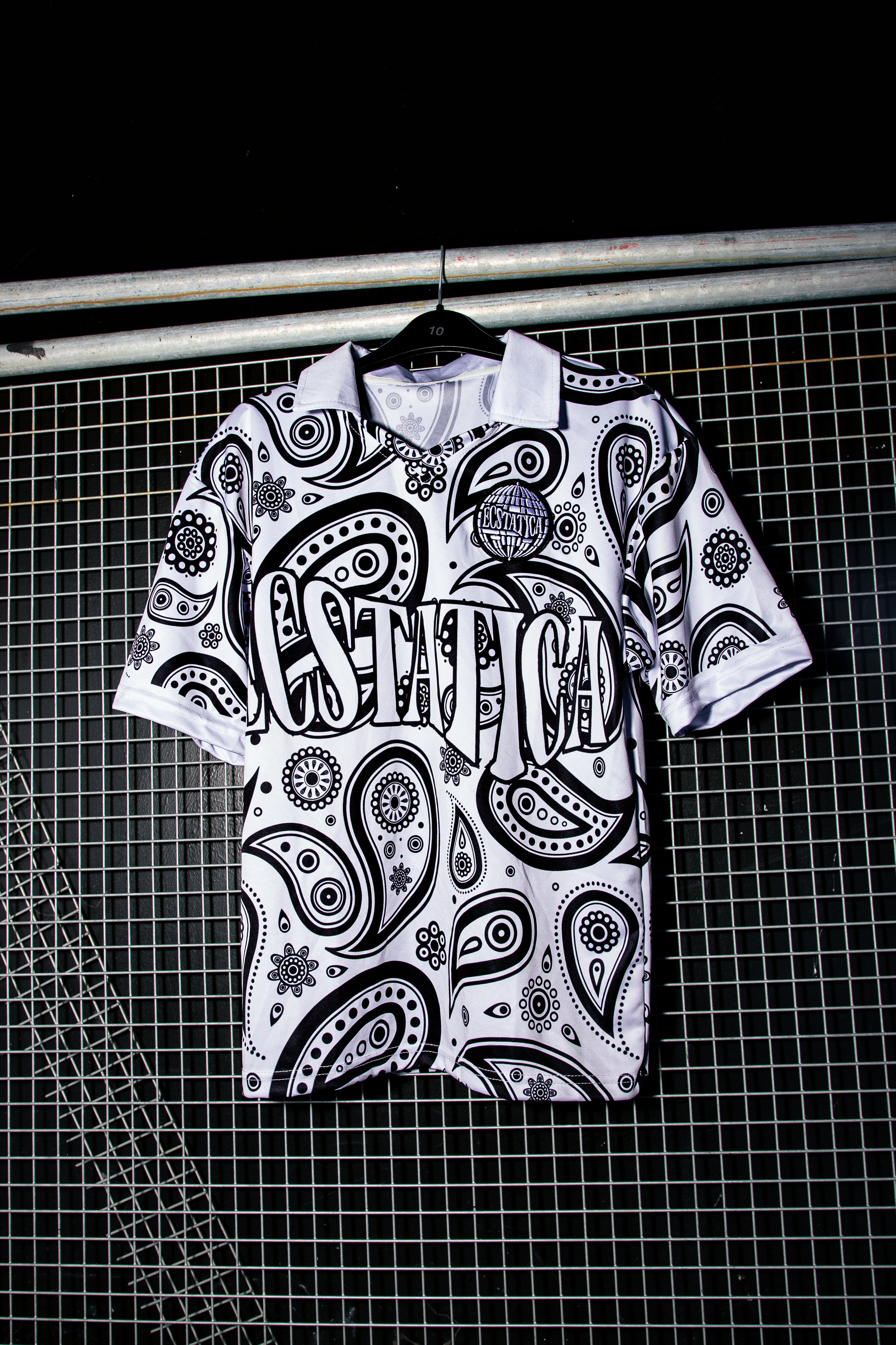 The White one (Limited edition)